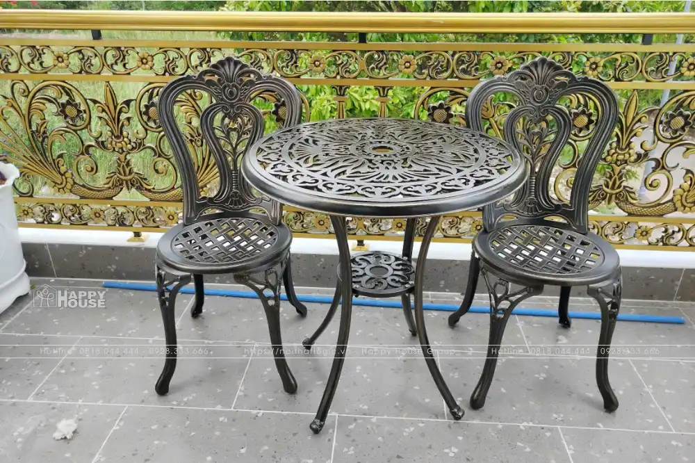  Bàn Ghế Ban Công Chill Cuối Tuần Trải Nghiệm Hoàn Hảo Dành Cho Mọi Gia Đình