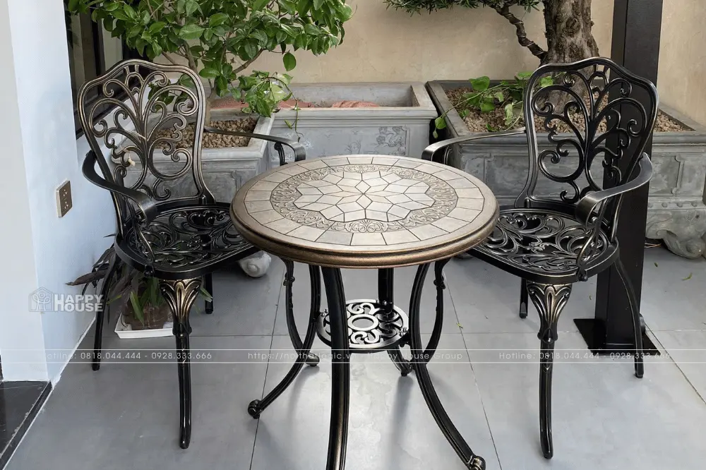Bộ bàn ghế sân thượng nhôm đúc cao cấp năm 2025 - Xu hướng nội thất hiện đại cho không gian ngoài trời