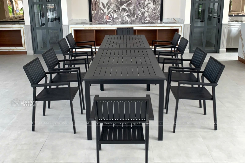 Bàn ghế Composite sản phẩm tạo nên gian quán ấn tượng