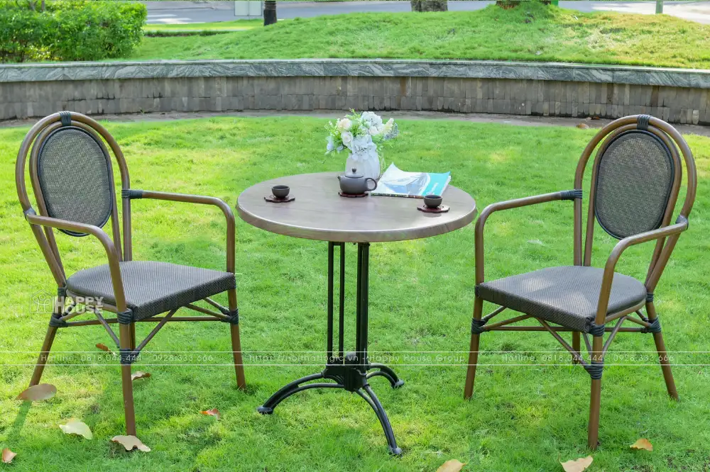 B&iacute; quyết chọn b&agrave;n ghế Cafe bền bỉ cho qu&aacute;n kinh doanh 24/7