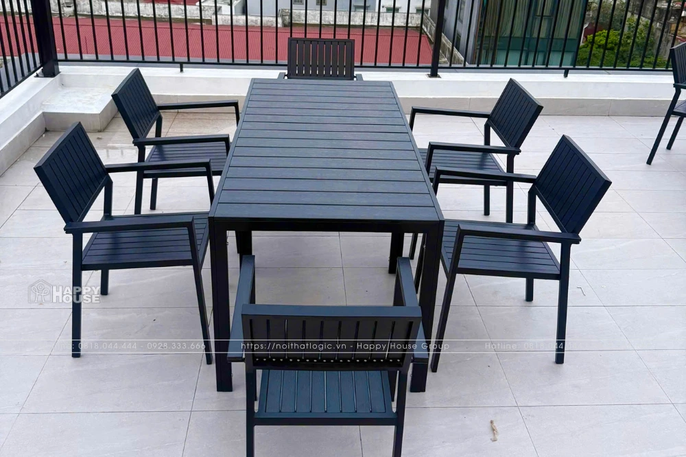 Giải Pháp Bàn Ghế Cafe Sân Thượng Chất Liệu Composite Tại Khách Sạn A25 - 36 Giang Văn Minh, Hà Nội