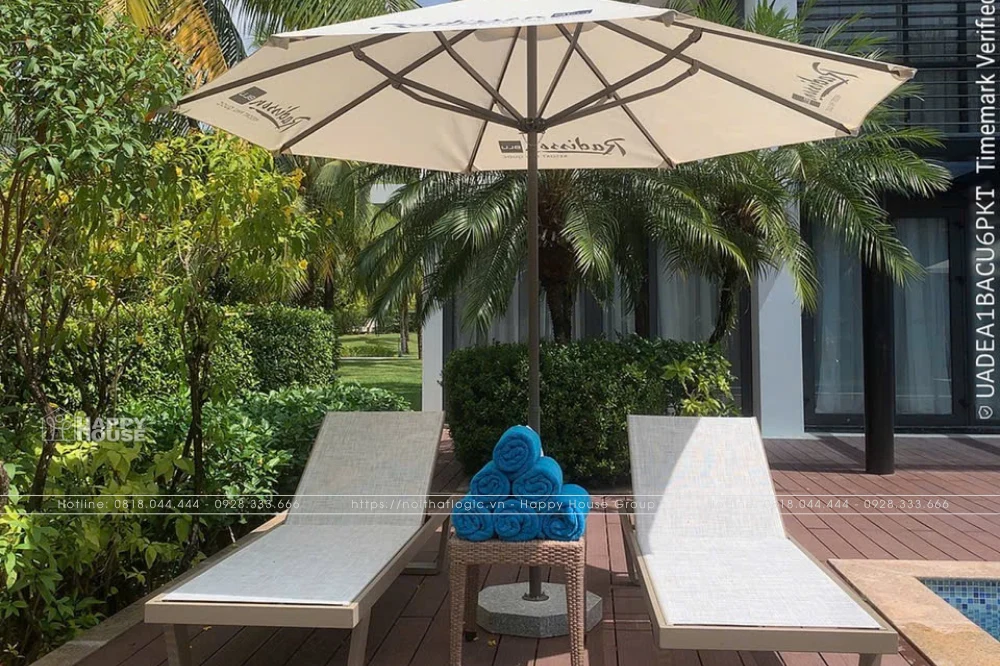 Dự Án Cung Cấp Ghế Hồ Bơi Cao Cấp Tại Khu Nghỉ Dưỡng 5 Sao Radisson Blu Cam Ranh, Khánh Hòa