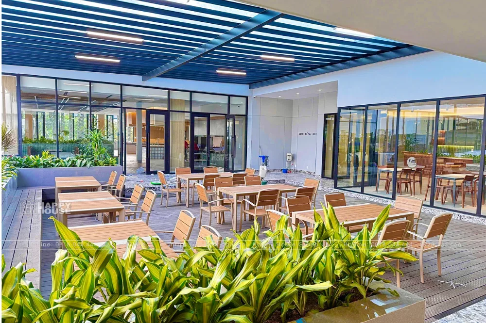 Dự Án Setup Căng Tin Ngoài Trời Bằng Bàn Ghế Composite Cao Cấp Tại Công Ty TaeYang Việt Nam (Hưng Yên)