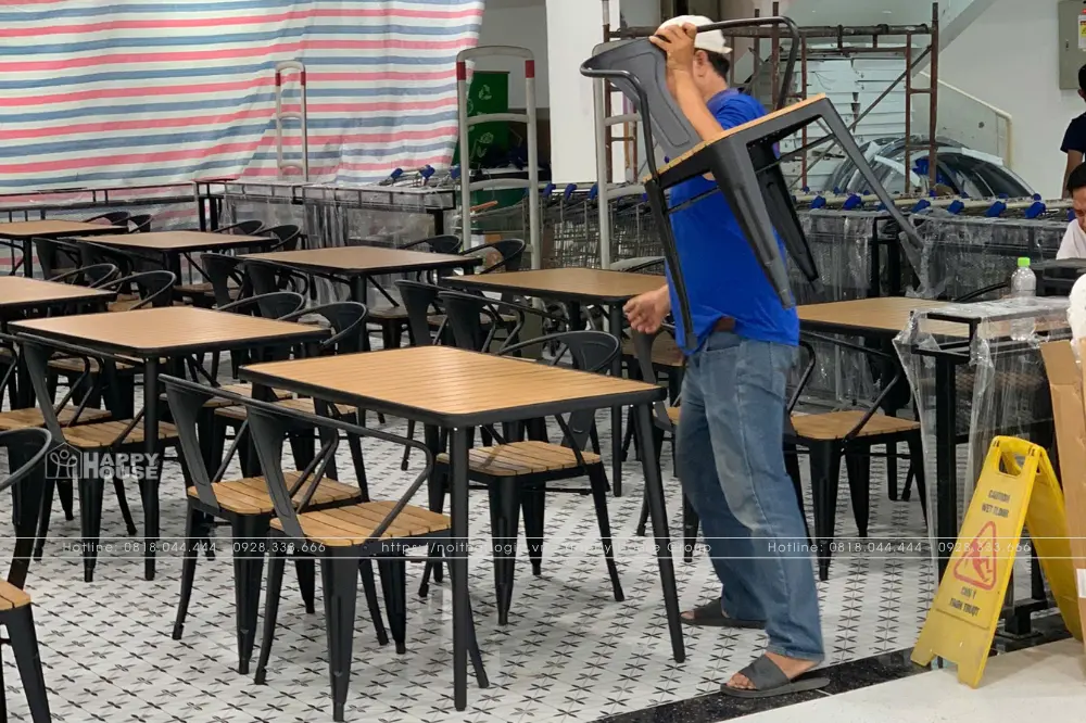 Dự Án Cung Cấp Và Lắp Đặt Bàn Ghế Composite Tại Co.opmart Xa Lộ Hà Nội, TP. Hồ Chí Minh