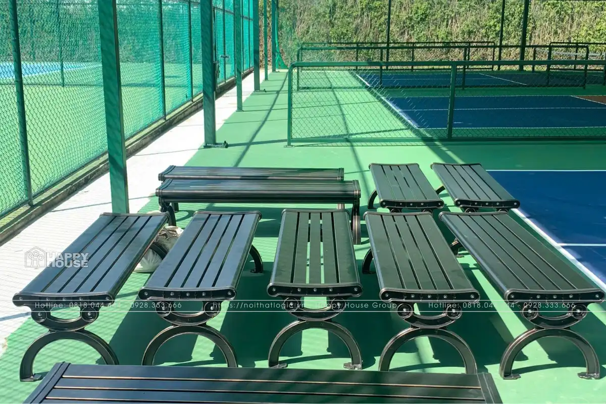 Nội Thất Logic Cung Cấp Ghế Chờ Sân Pickleball Tại Long An