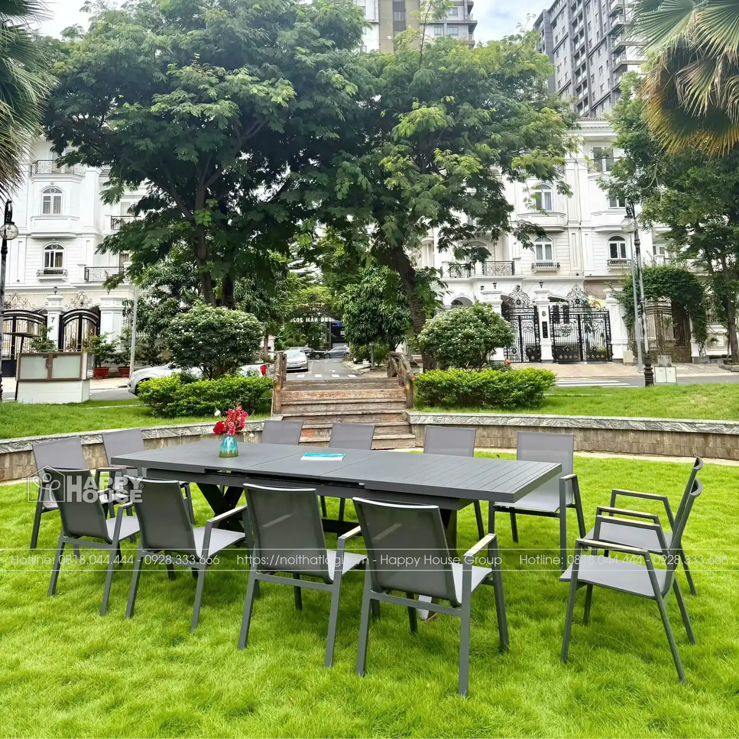 Bộ bàn ghế sân vườn tùy chỉnh kích thước với 12 ghế