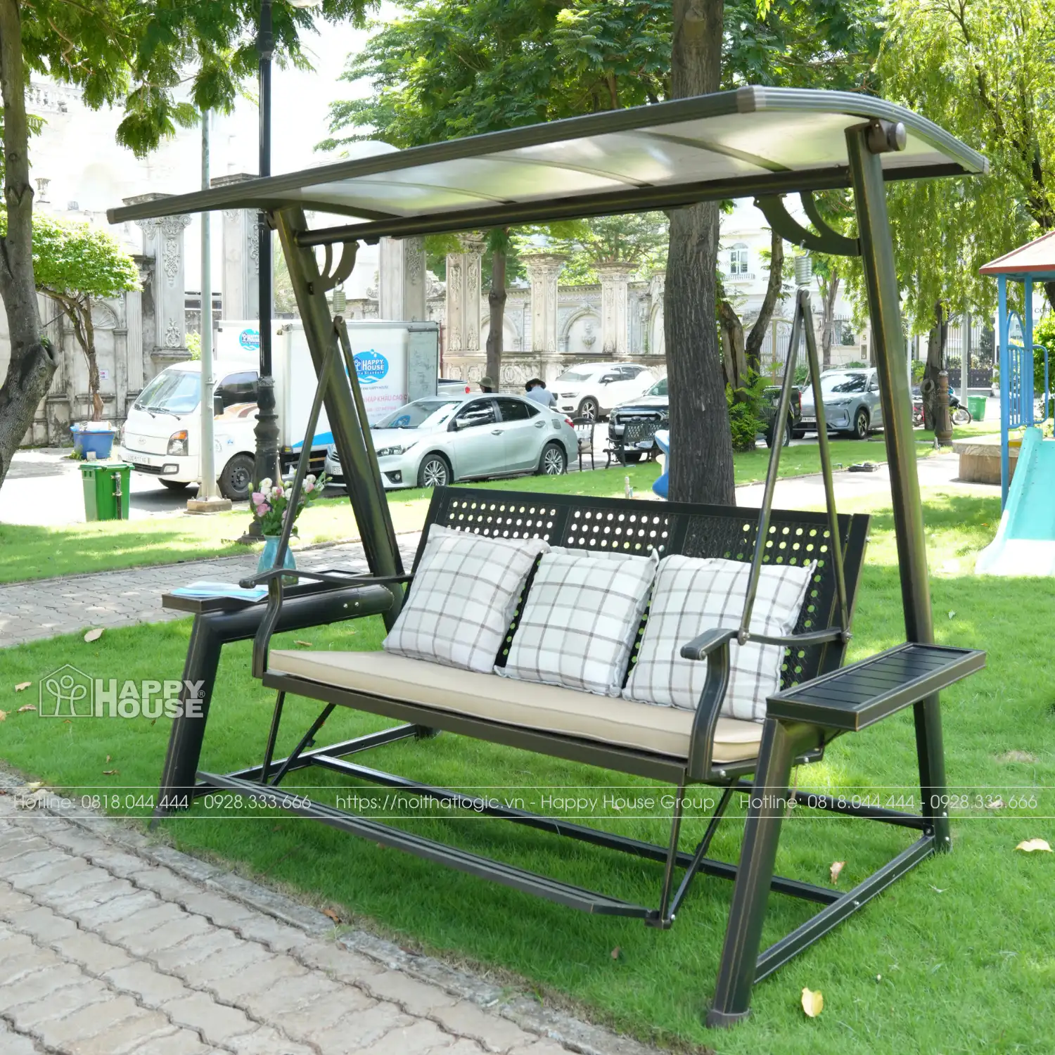 Xích đu nhôm đúc sân vườn 3 chỗ mái che năng lượng có gác chân XD3C-GC