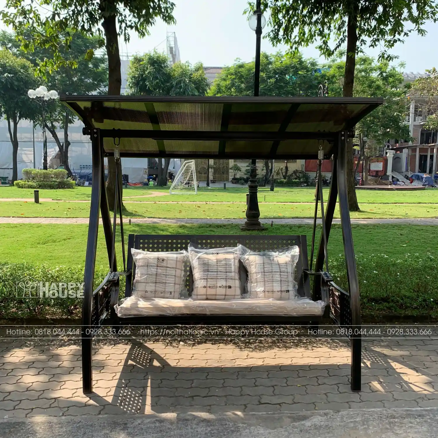 Xích đu nhôm đúc 3 chỗ có mái che kèm đệm và gối tựa lưng XD3C-TN