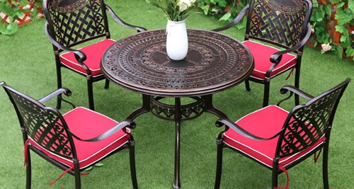 Kinh nghiệm chọn bàn ghế sân vườn nhỏ cho quán cafe